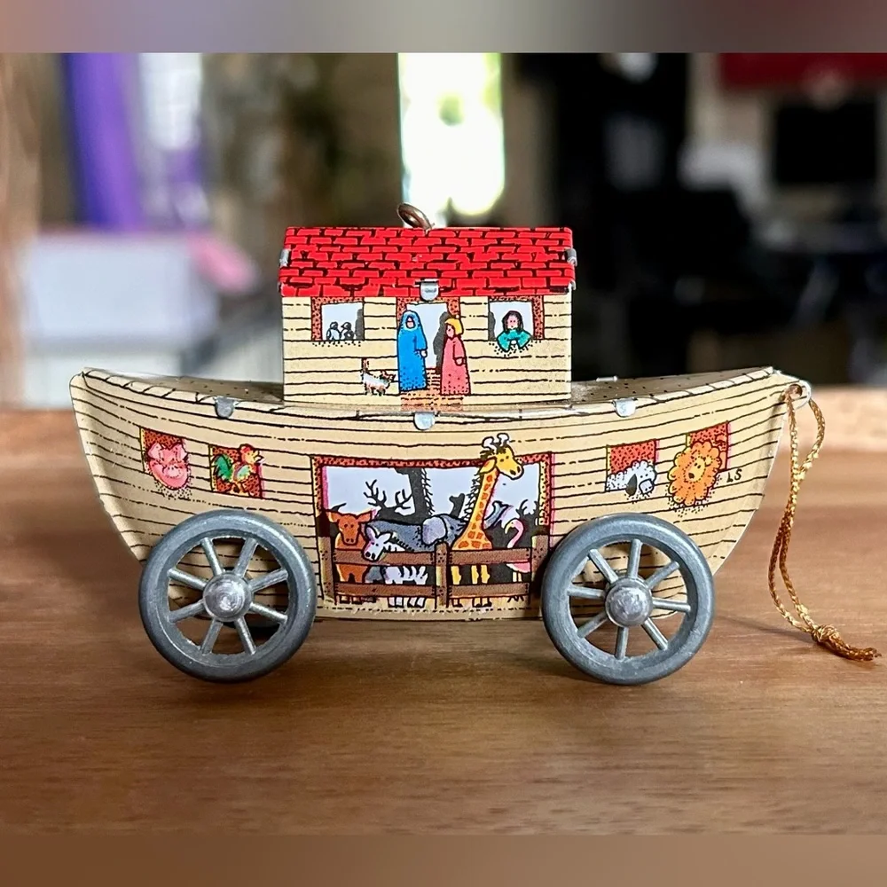 Vintage Hallmark Noah's Ark Collectible Metal Ornament 1988